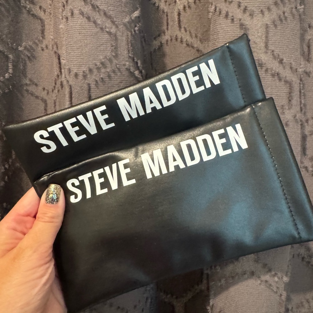 2 Steve Madden Sunglasses Bags